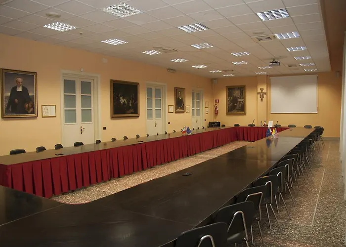 Casa de hóspedes Casa La Salle - Vaticano 3*
